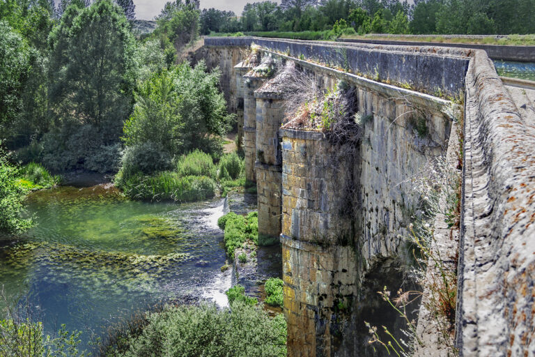 Acueducto ABANADES 768x512