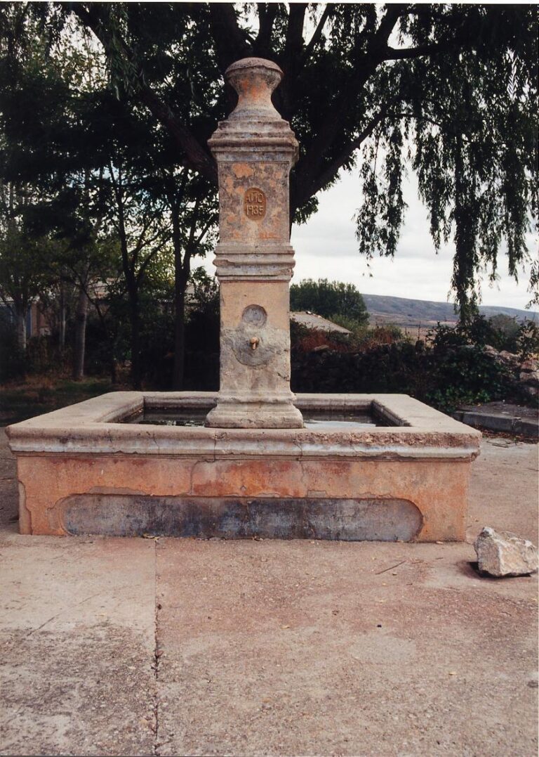 Paredes Siguenza 2 1 768x1077