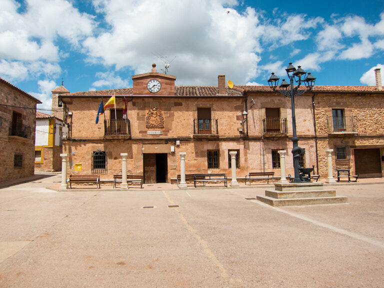 Plaza Miedes Atienza 768x576