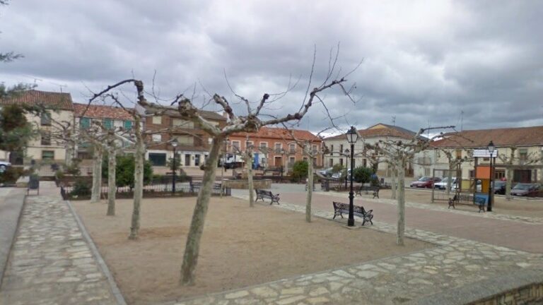 Plaza mayor de hiendelaencina  768x432