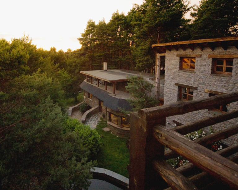 hotel rural alto rey 08 768x612