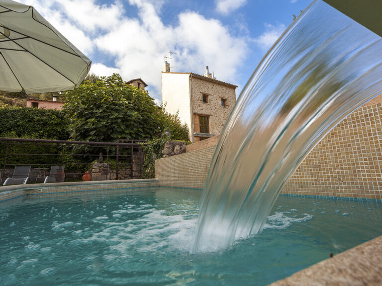 hotelcardamomo piscina d 768x576